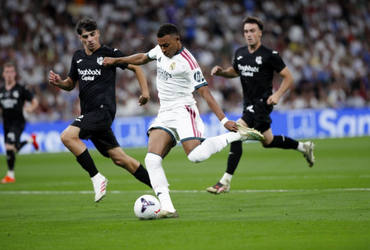 Real Madrid vs Real Sociedad (02:00 – 27/08)