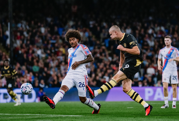 Crystal Palace vs Manchester City (02:00 – 29/08)